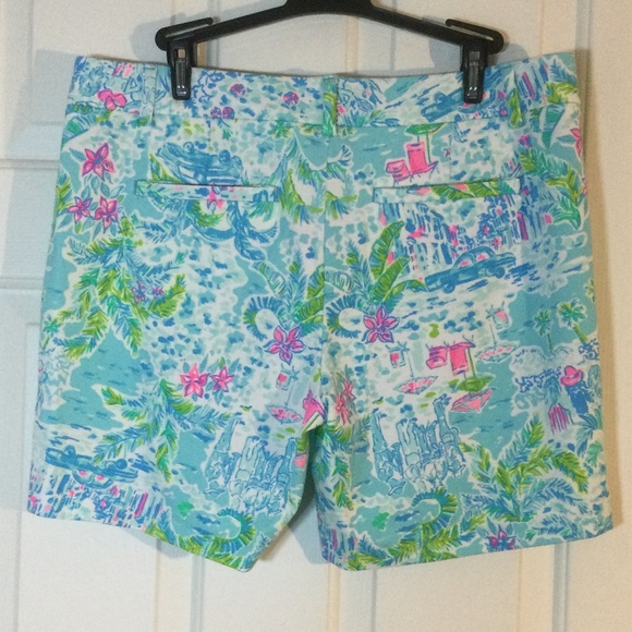 Lilly Pulitzer Jayne Knit Short in What A Lovely Place - Picture 4 of 6